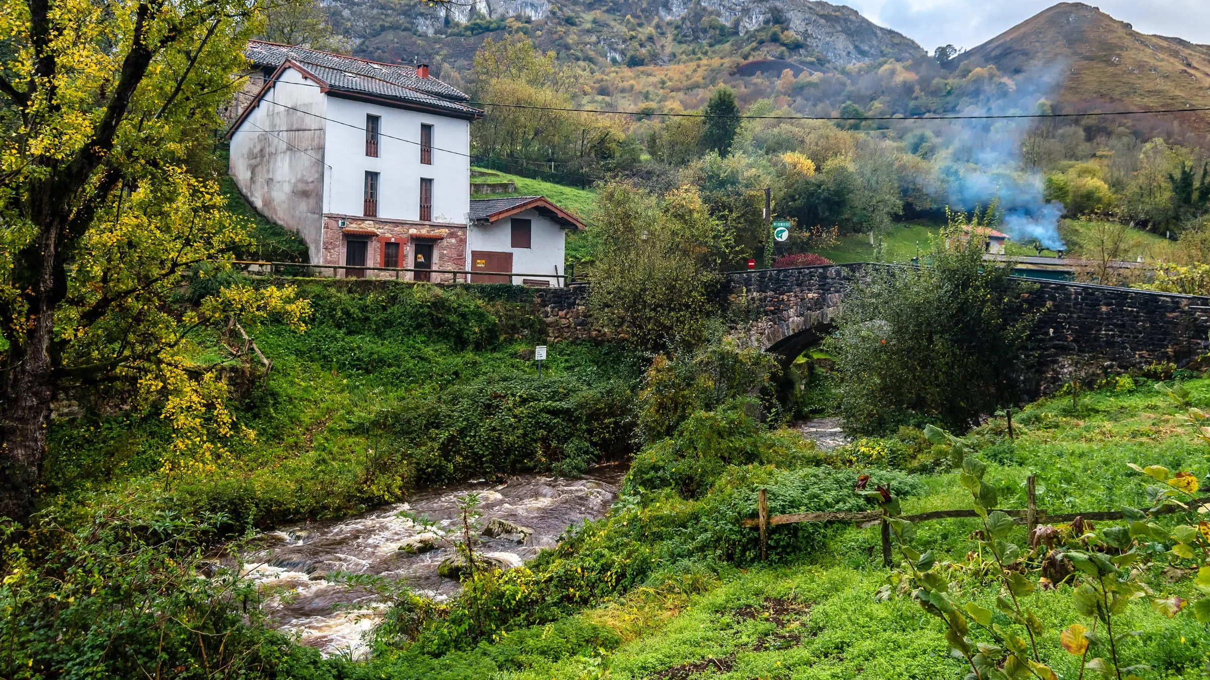 Soto de Agües, en Asturias, en otoño